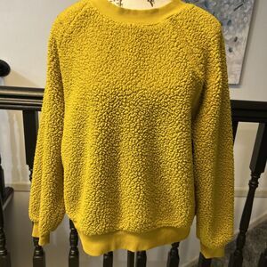 Old Navy Mustard, Faux Sherpa Fleece  Crop Sweatshirt Size‎ Medium